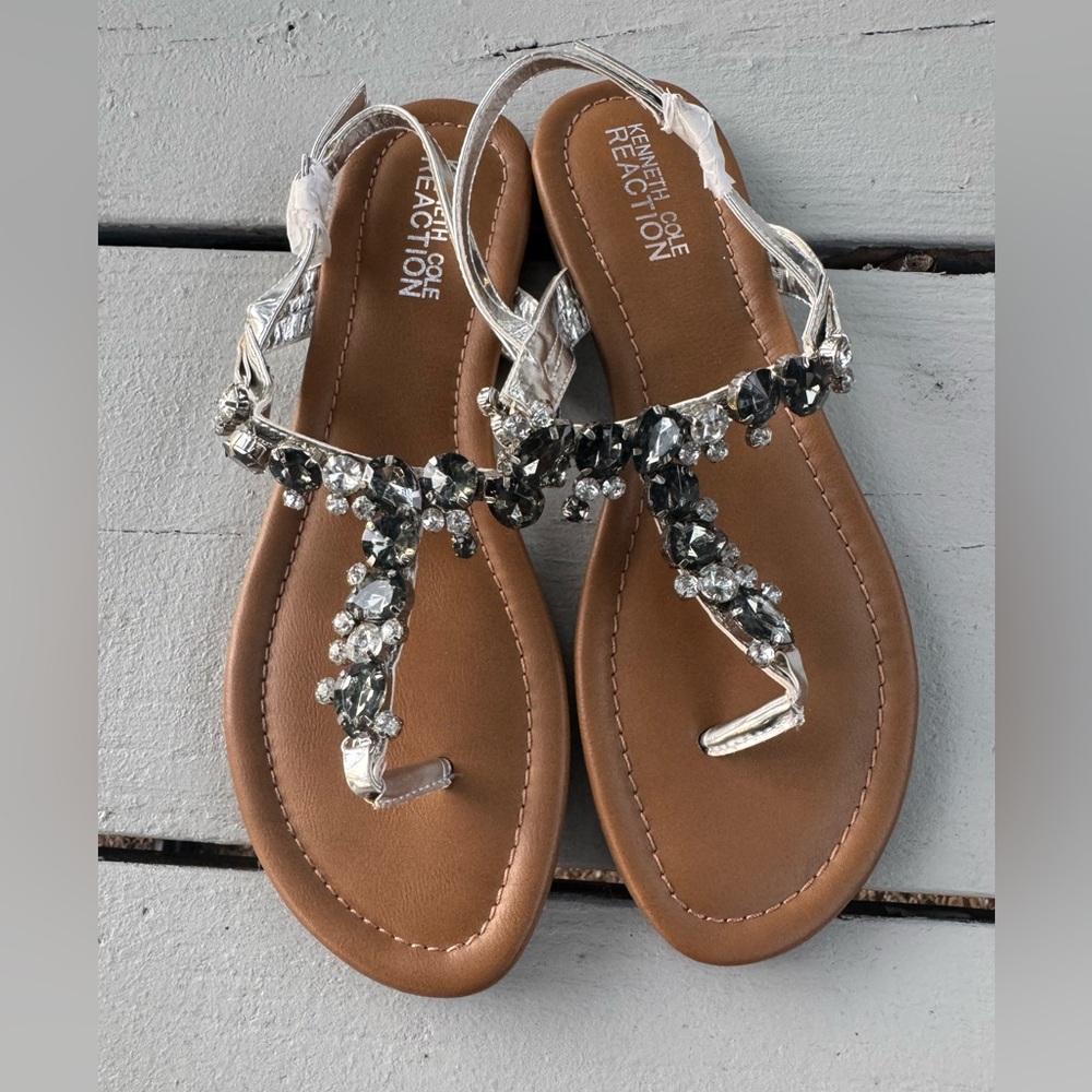 Kenneth Cole Reaction Women’s Drag Fire Sandals – Silver Crystal Thong Style S/8 - Picture 10 of 12